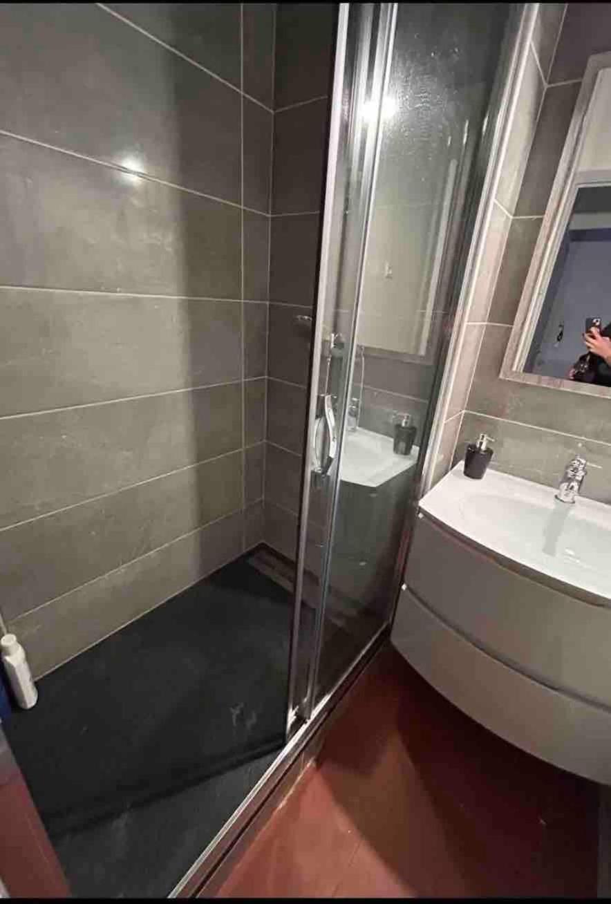 Grand Appartement De 100M2 -Allee Paul Riquet Beziers - 4Chambres - Wifi- Tv Connectee Exterior photo
