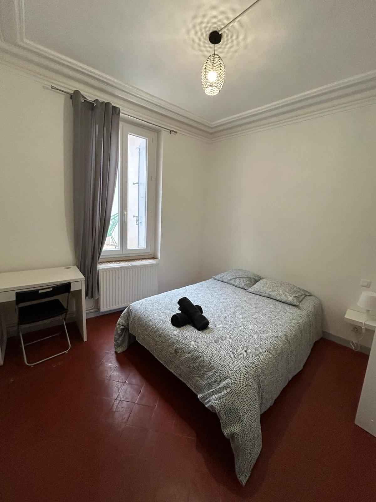 Grand Appartement De 100M2 -Allee Paul Riquet Beziers - 4Chambres - Wifi- Tv Connectee Exterior photo